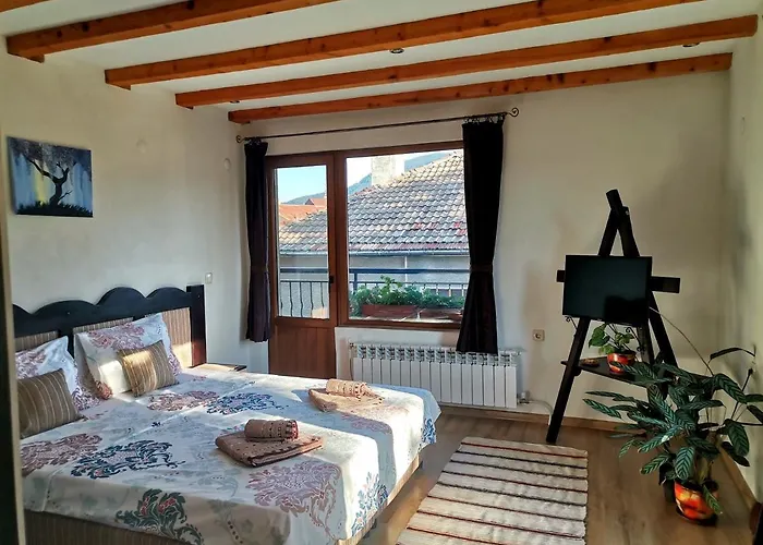 за гости дима アパート