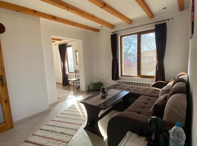 за гости дима アパート